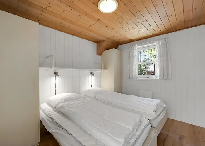 Holiday home Grep - 700m From The Sea By Interhome